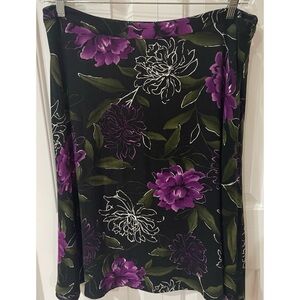 Jones Wear Studio Womens Size 14 Black Purple Floral A-Line Skirt